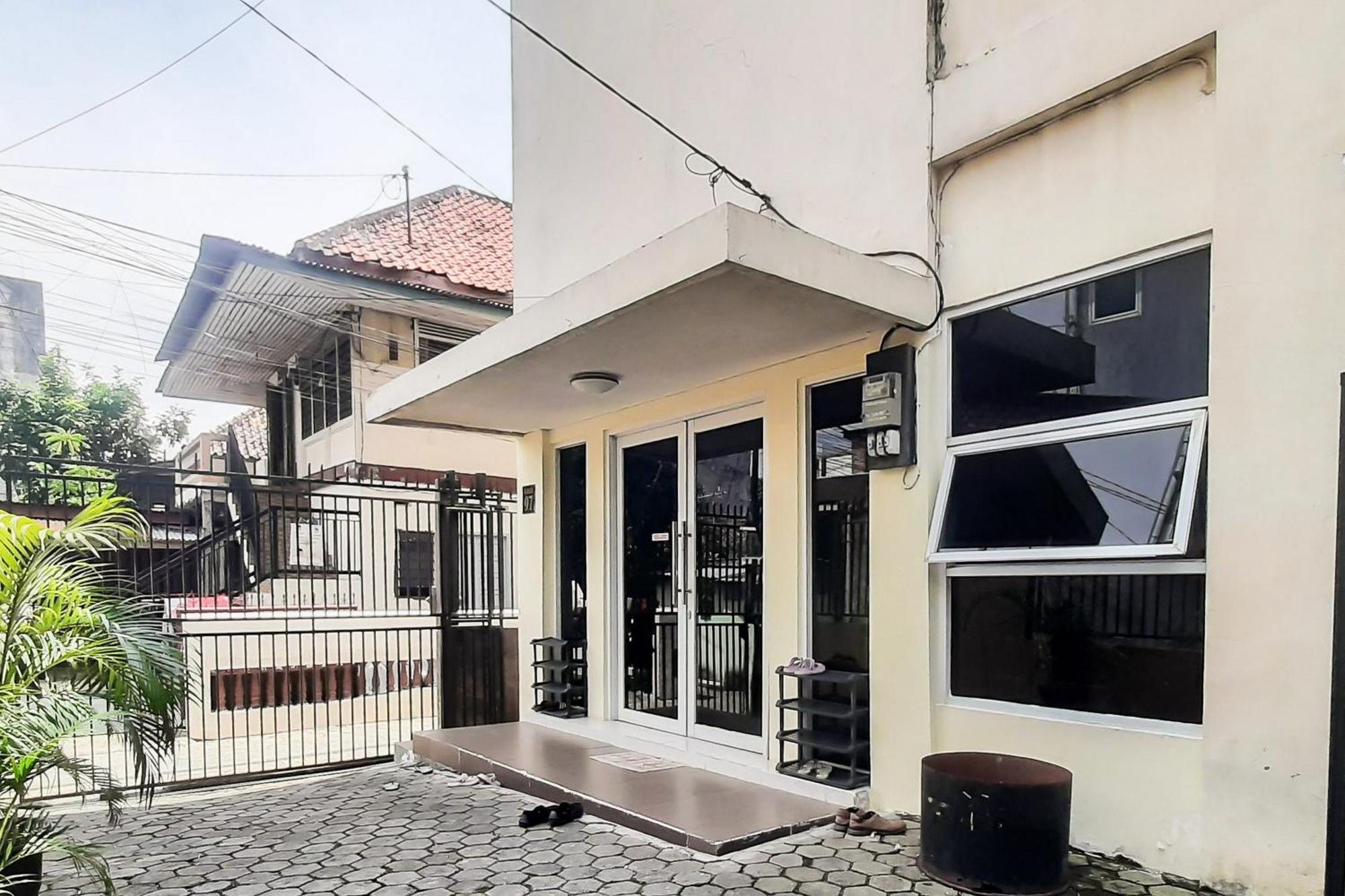 Reddoorz Syariah Near Transmart Mall Palembang Exterior photo